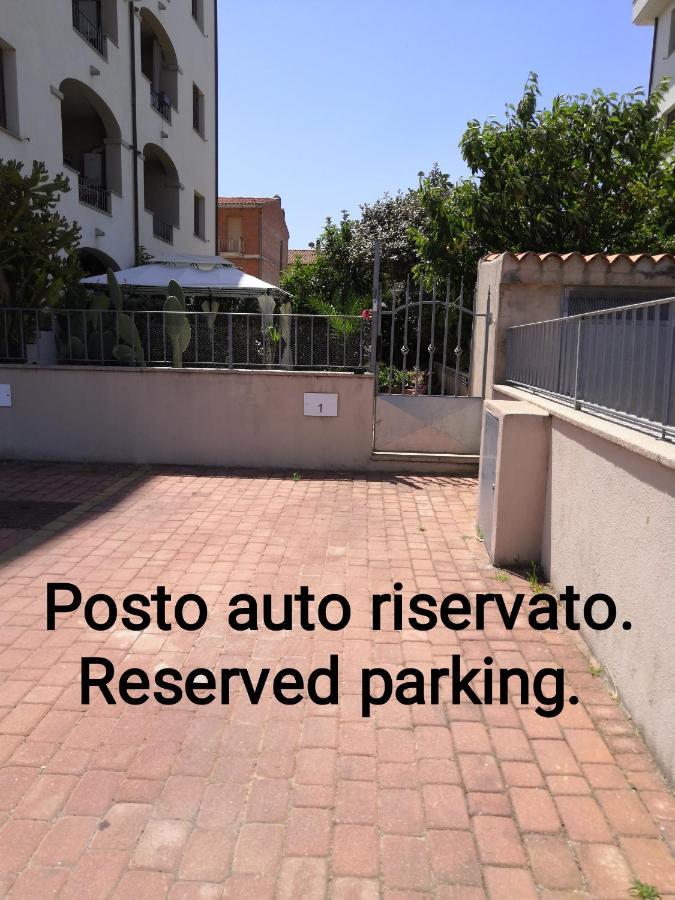 Valevalehome - Home Gallery With Fully Equipped Kitchen, Reserved Parking, Big Garden Olbia Dış mekan fotoğraf