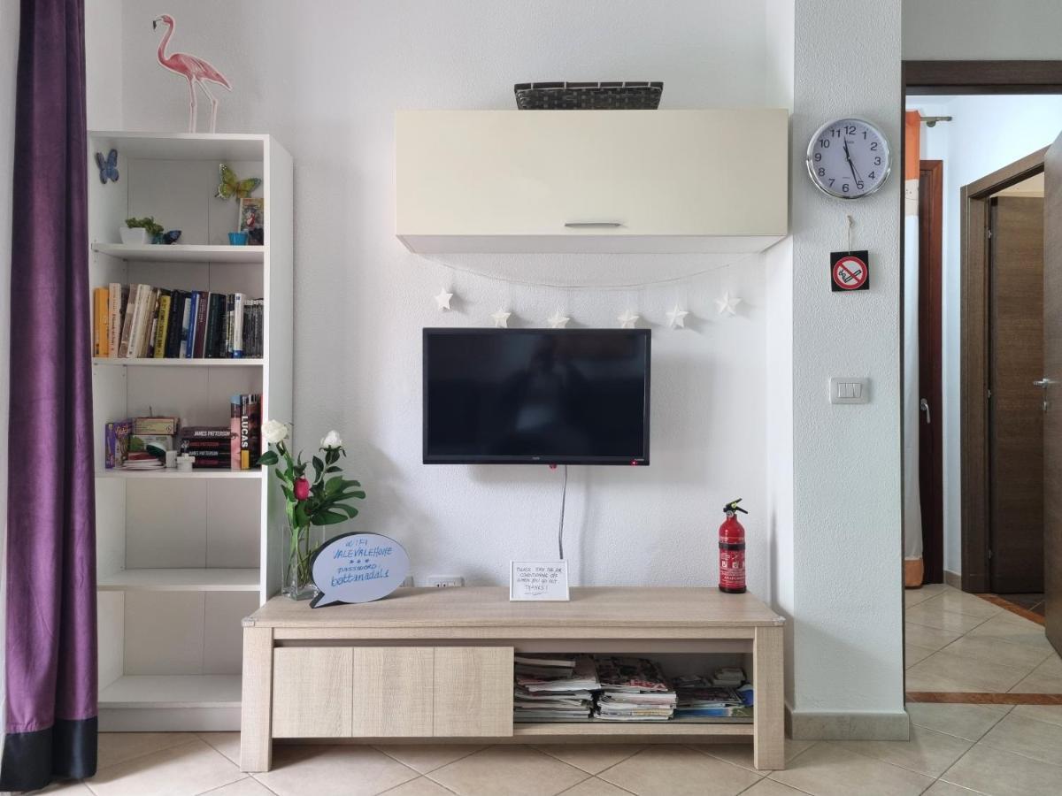 Valevalehome - Home Gallery With Fully Equipped Kitchen, Reserved Parking, Big Garden Olbia Dış mekan fotoğraf