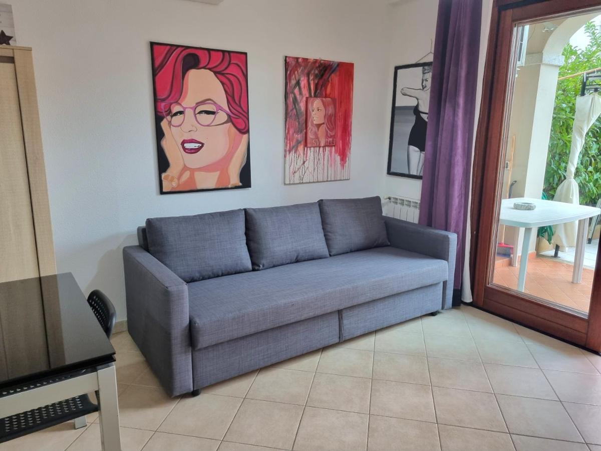Valevalehome - Home Gallery With Fully Equipped Kitchen, Reserved Parking, Big Garden Olbia Dış mekan fotoğraf